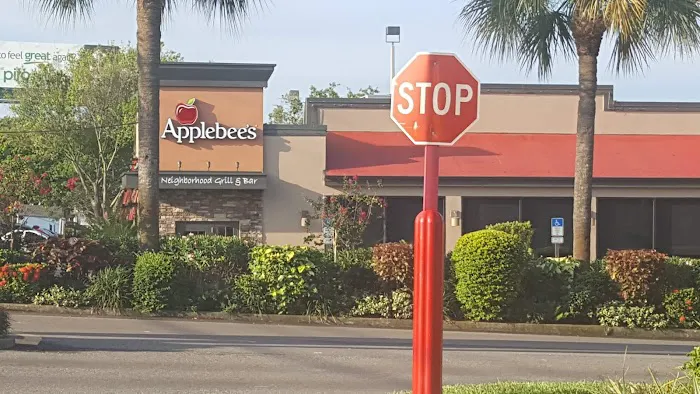 Applebee's Grill + Bar 8