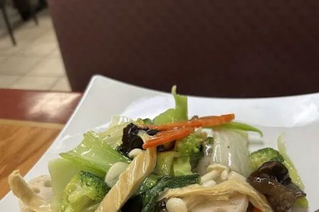 Uncle Lee's Cafe