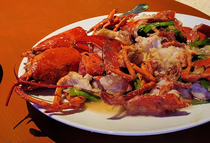 Tasty Seafood & Dim Sum 10