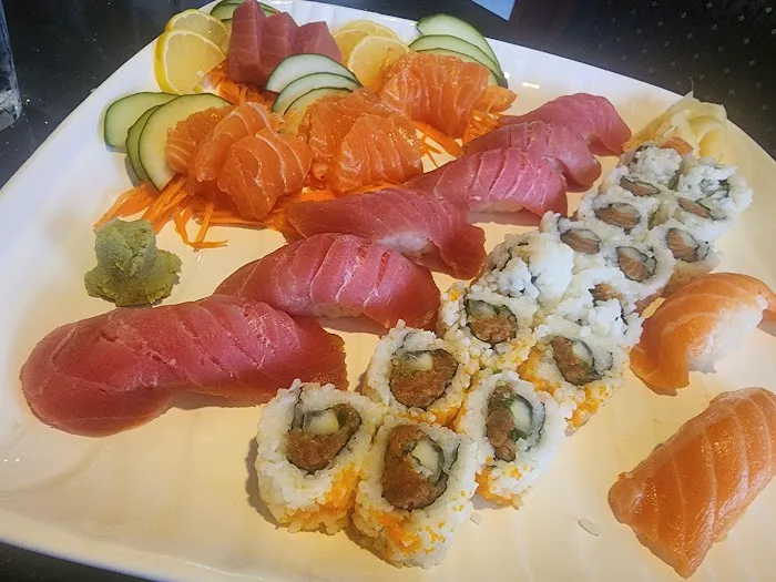 iThai & Sushi 2