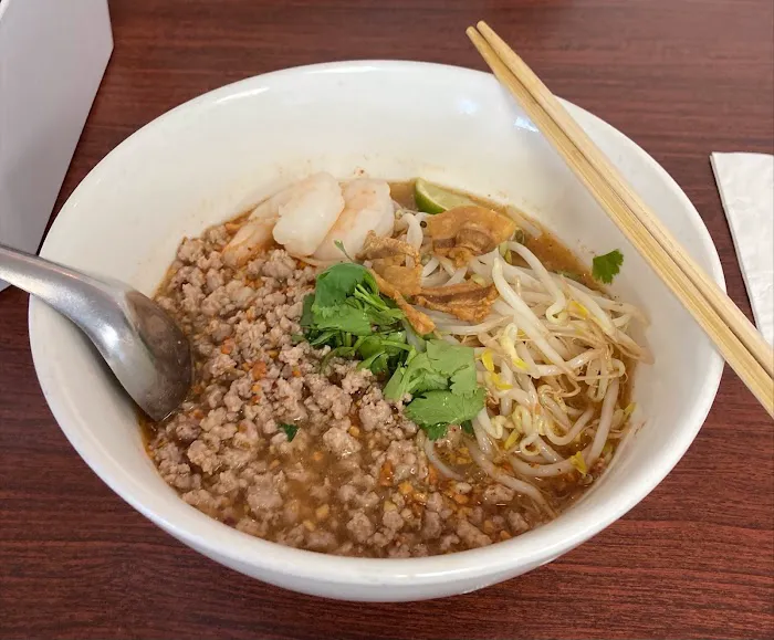 Patti's Kitchen Thai Street Noodles 5