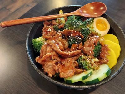 Kung Fu Tea & Token Ramen 0