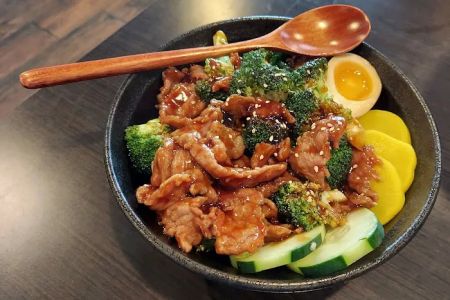 Kung Fu Tea & Token Ramen