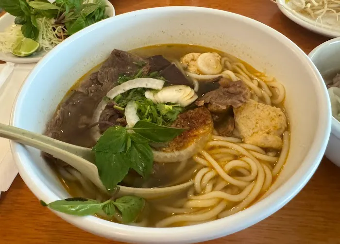 Ben Thanh Restaurant 6
