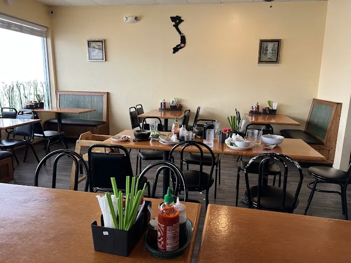 Ben Thanh Restaurant 9