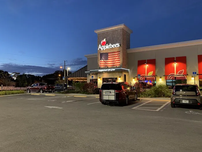 Applebee's Grill + Bar 4