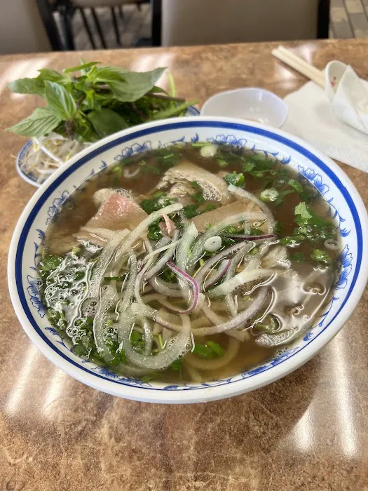 Phở 97 Oriental Restaurant 9