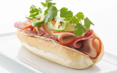 Thuy Cafe 3