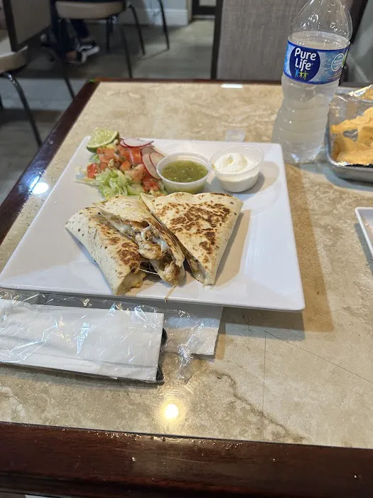 Chinelos Taqueria 9