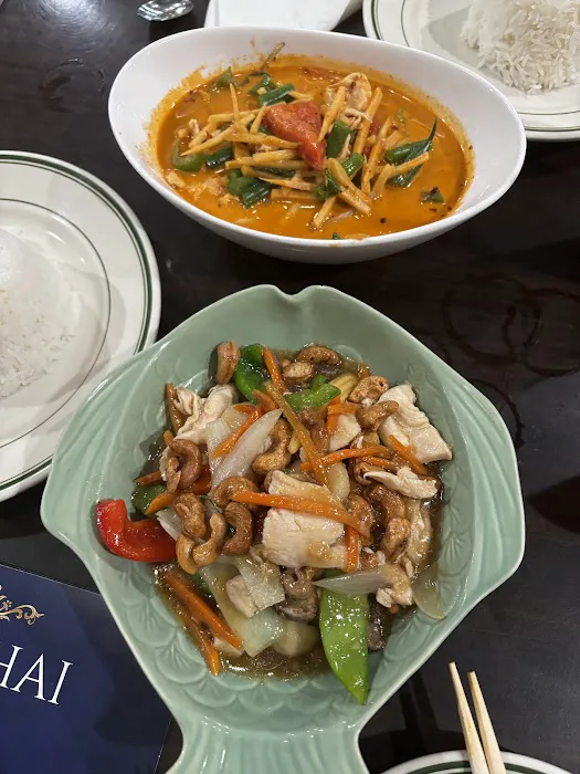 Sila Thai & Sushi Restaurant 10