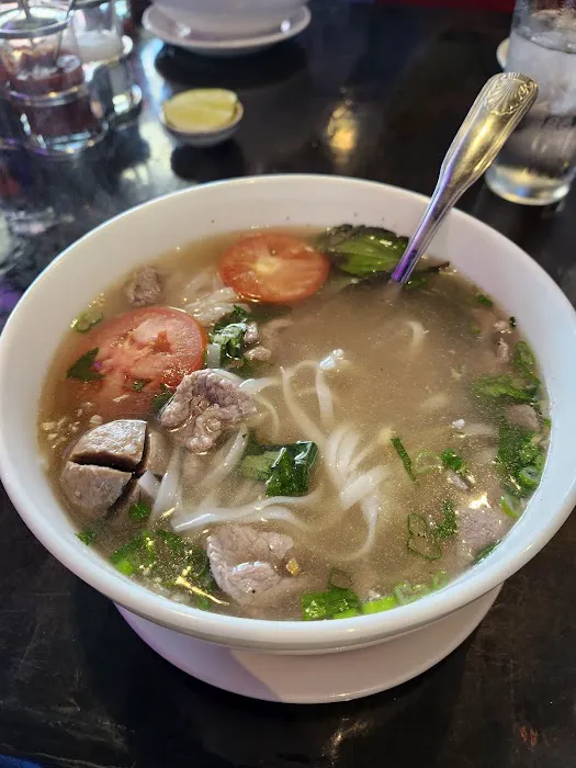 Khao Neow Sushi Thai Lao 5