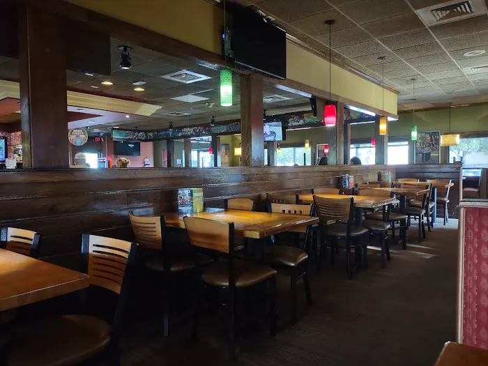 Applebee's Grill + Bar 3