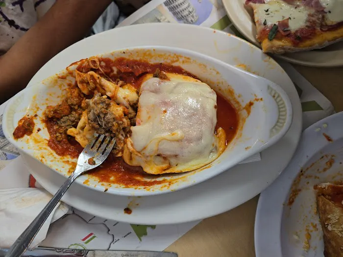 Fortunato's Italian Pizzeria 8