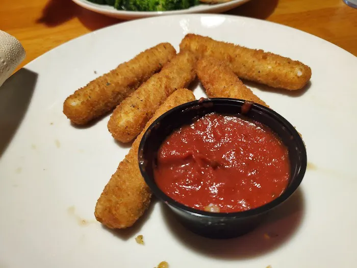 Applebee's Grill + Bar 2