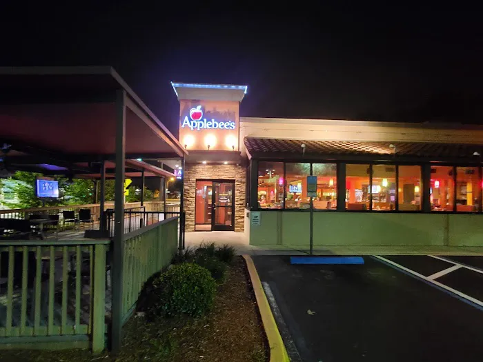 Applebee's Grill + Bar 1