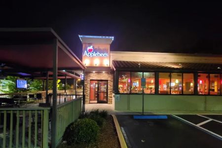 Applebee's Grill + Bar
