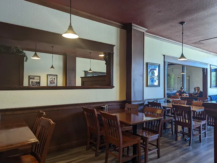 Stone Soup Cafe & Pub 8
