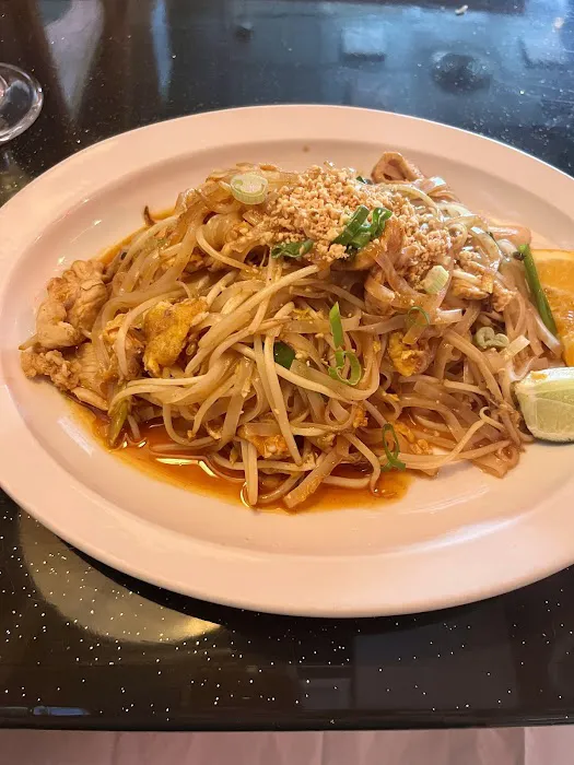 9 Bangkok Restaurant 3