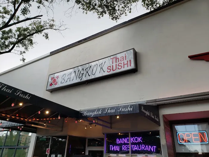 9 Bangkok Restaurant 7