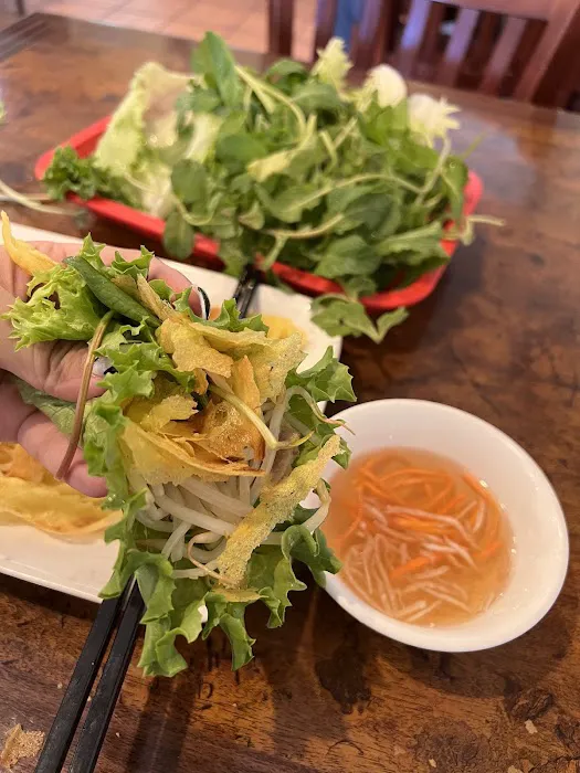 Lá Xanh Restaurant 1