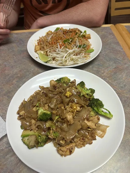 The Blue Rat Thai Kitchen 3