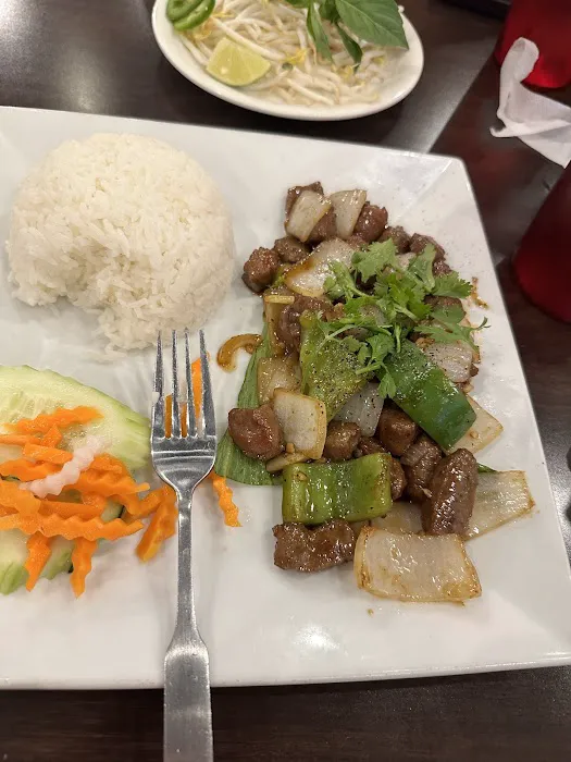 Pho Sen Noodle and Grill 3