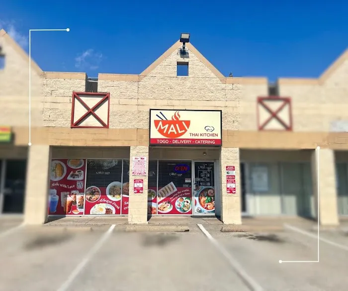 MaLi Thai Kitchen - Lake Highlands 8