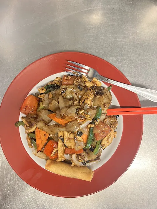 MaLi Thai Kitchen - Lake Highlands 7