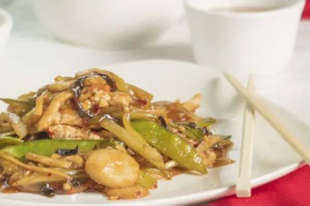 May Dragon Chinese Restaurant 五福樓