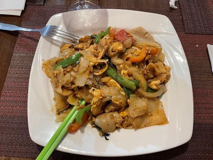 Bangkok Dee Thai Cuisine (Official) 5