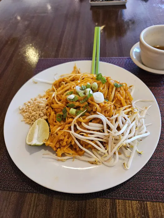 Bangkok Dee Thai Cuisine (Official) 8