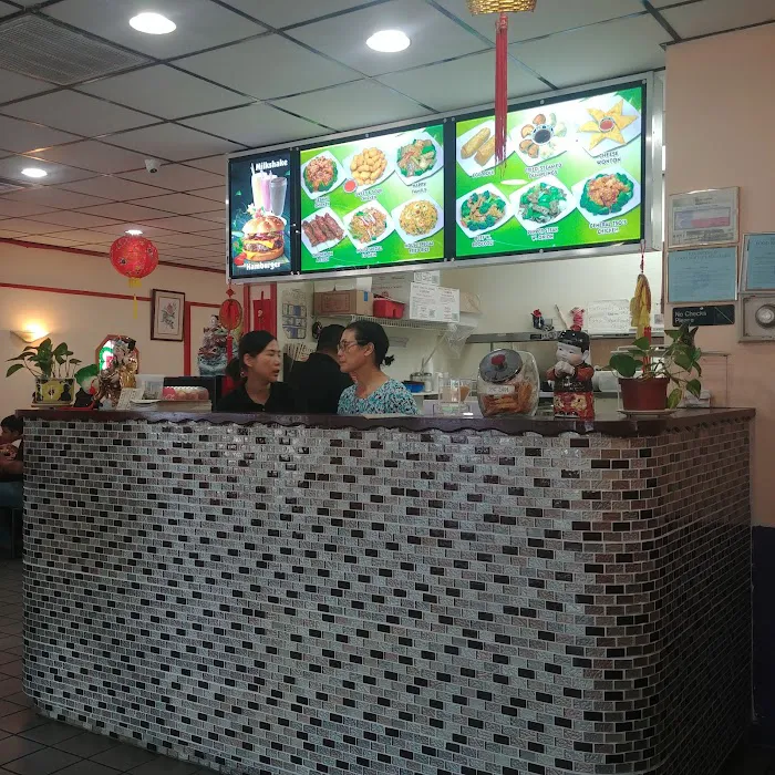 Egg Roll Hut 9