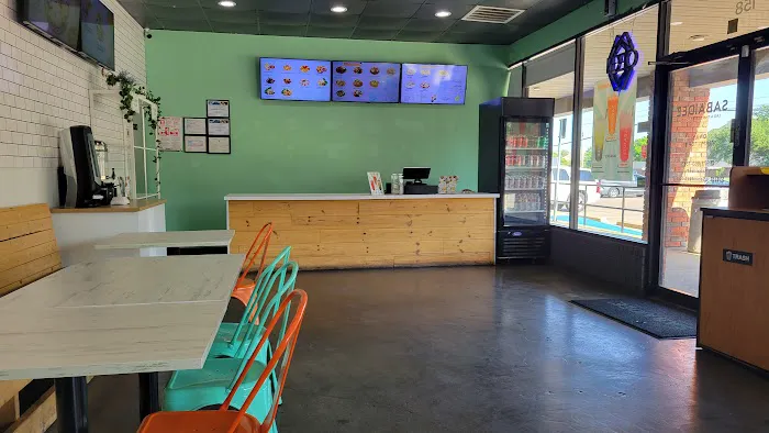 Sabaidee Lao & Thai Street Food - Addison 8