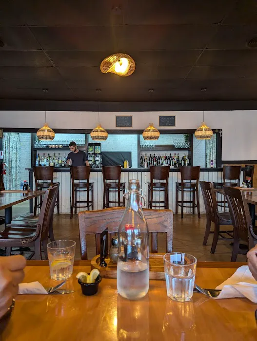 Tokyo Bar - Asian & Sushi Cuisine 2