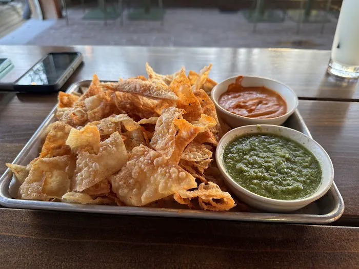 Loro Asian Smokehouse & Bar 6