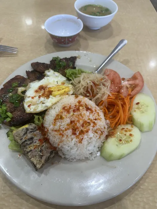 Phở Băng Restaurant 9