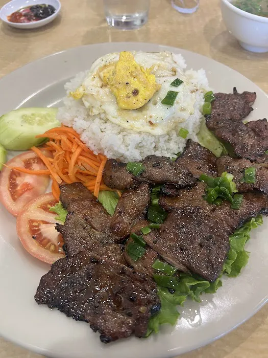 Phở Băng Restaurant 2