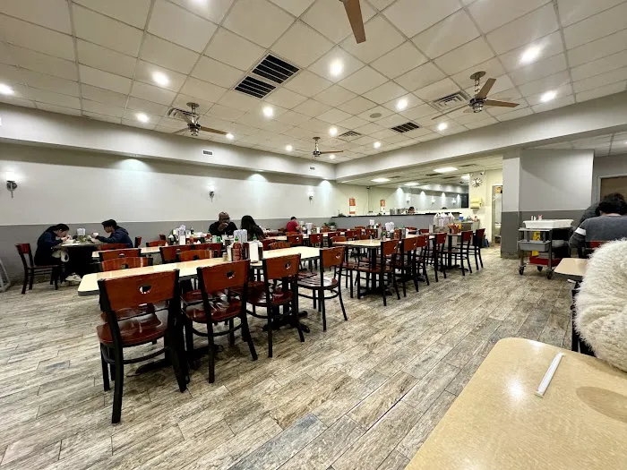 Phở Băng Restaurant 10