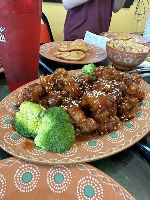 China Lake Chinese Restaurant 7