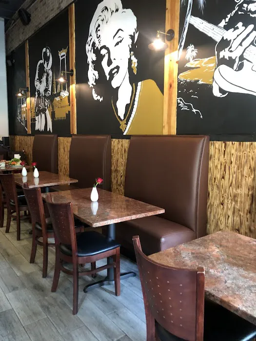Sakhuu Thai (Richardson Location) 4