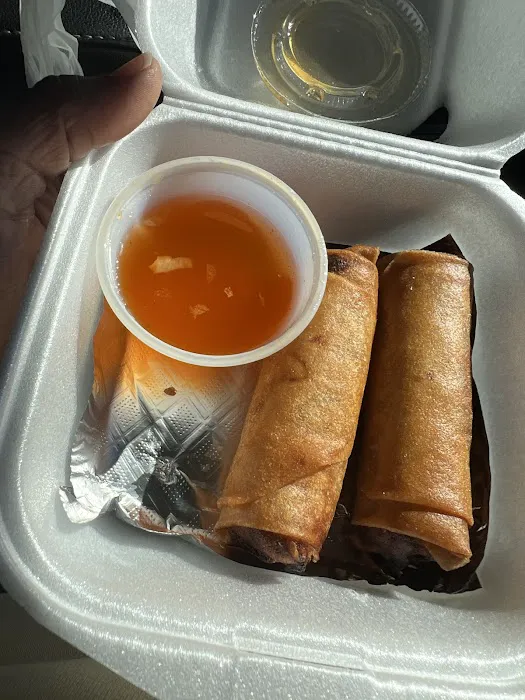 WaiWai Kitchen 10