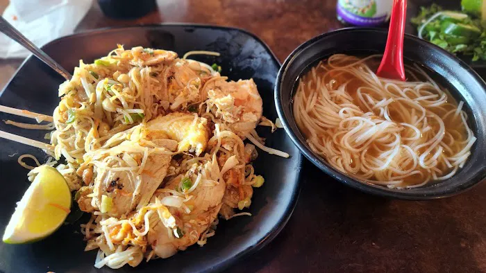 DaLat Vietnamese Restaurant and Bar 3