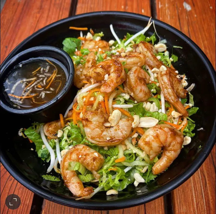 DaLat Vietnamese Restaurant and Bar 10
