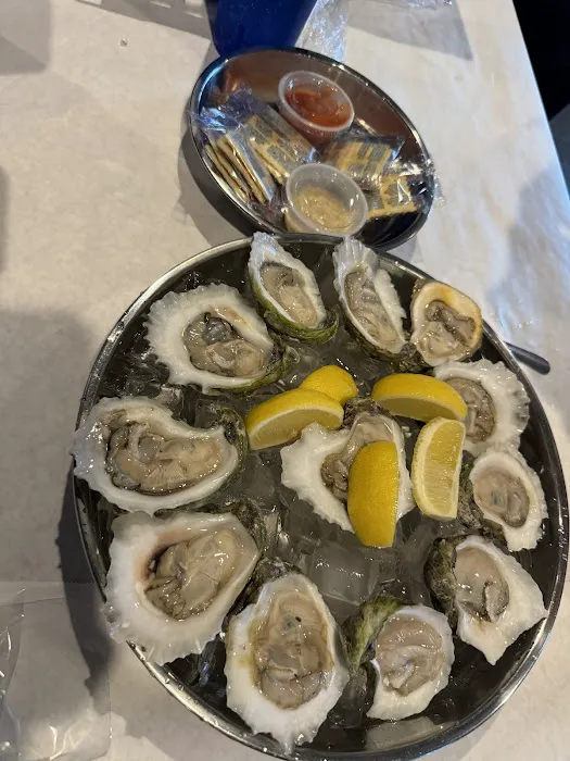 Waves Crab House 8
