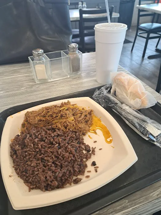 Mi Viejo Latin Cafe’ & Catering 7