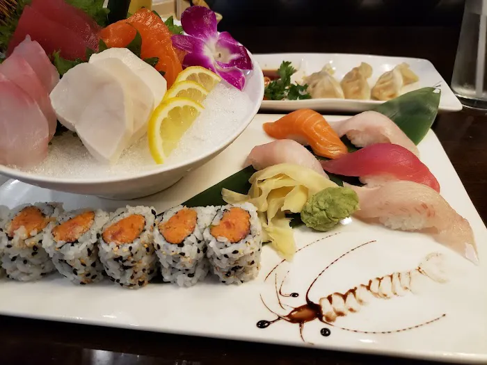Zpan Hibachi & Sushi Bar 9