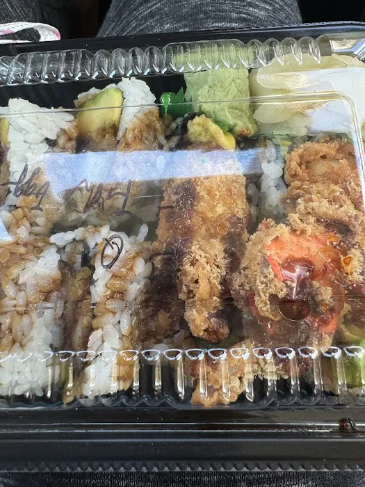 Zpan Hibachi & Sushi Bar 8