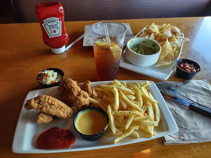 Applebee's Grill + Bar 6