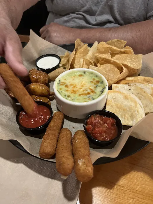 Applebee's Grill + Bar 5