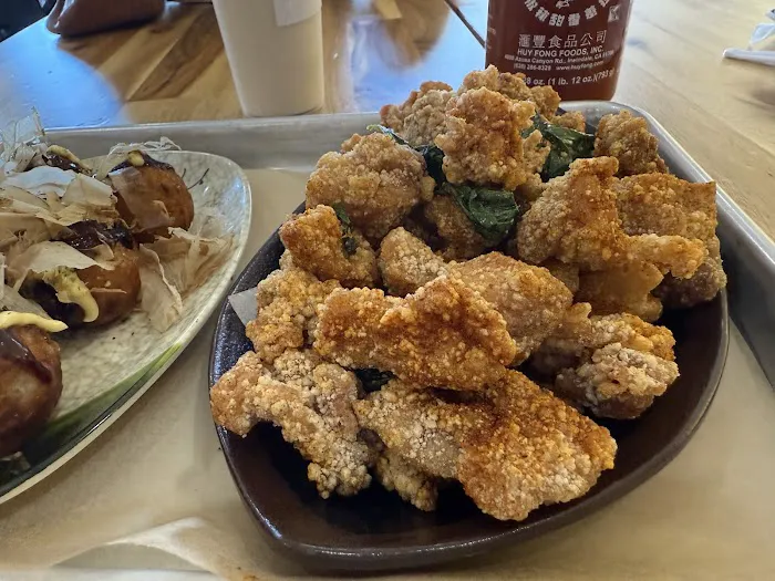 Zimo Bakery & Cafe 10
